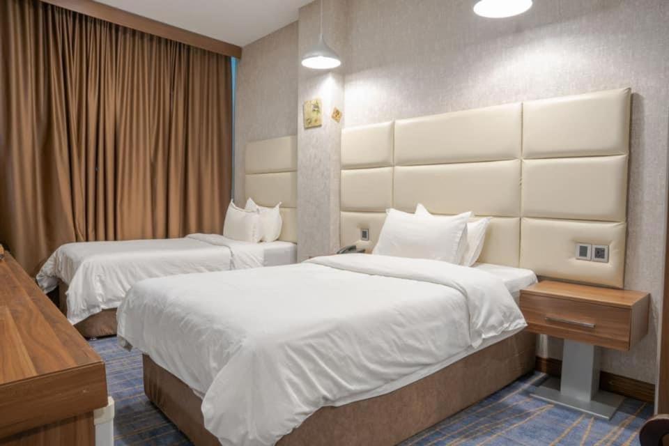 Basra Move Npic Zenat Al Hayat Hotel מראה חיצוני תמונה
