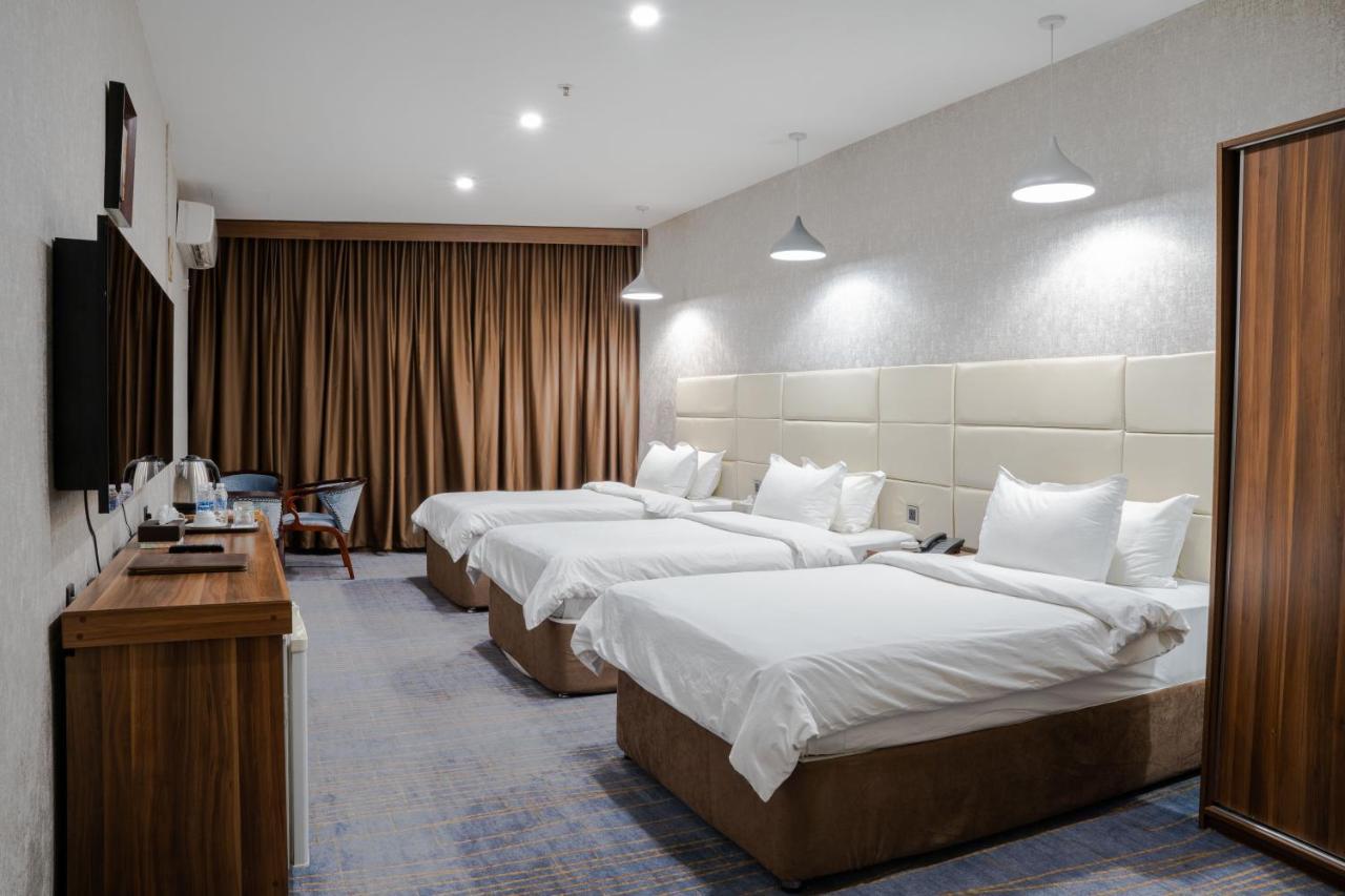 Basra Move Npic Zenat Al Hayat Hotel מראה חיצוני תמונה