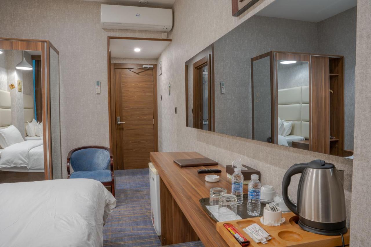 Basra Move Npic Zenat Al Hayat Hotel מראה חיצוני תמונה